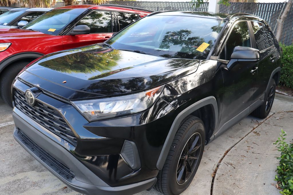 Thumbnail: 2019 Toyota RAV4 - 2