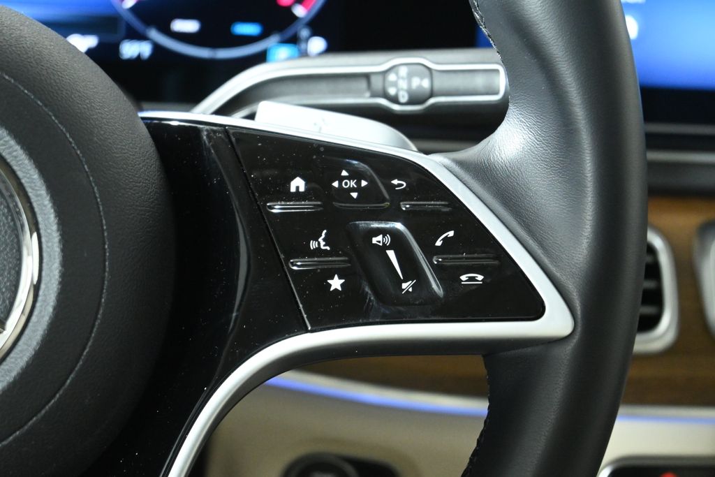 Thumbnail: 2025 Mercedes-Benz GLE - 17