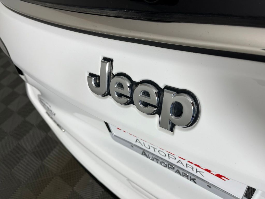 Thumbnail: 2025 Jeep Compass - 14