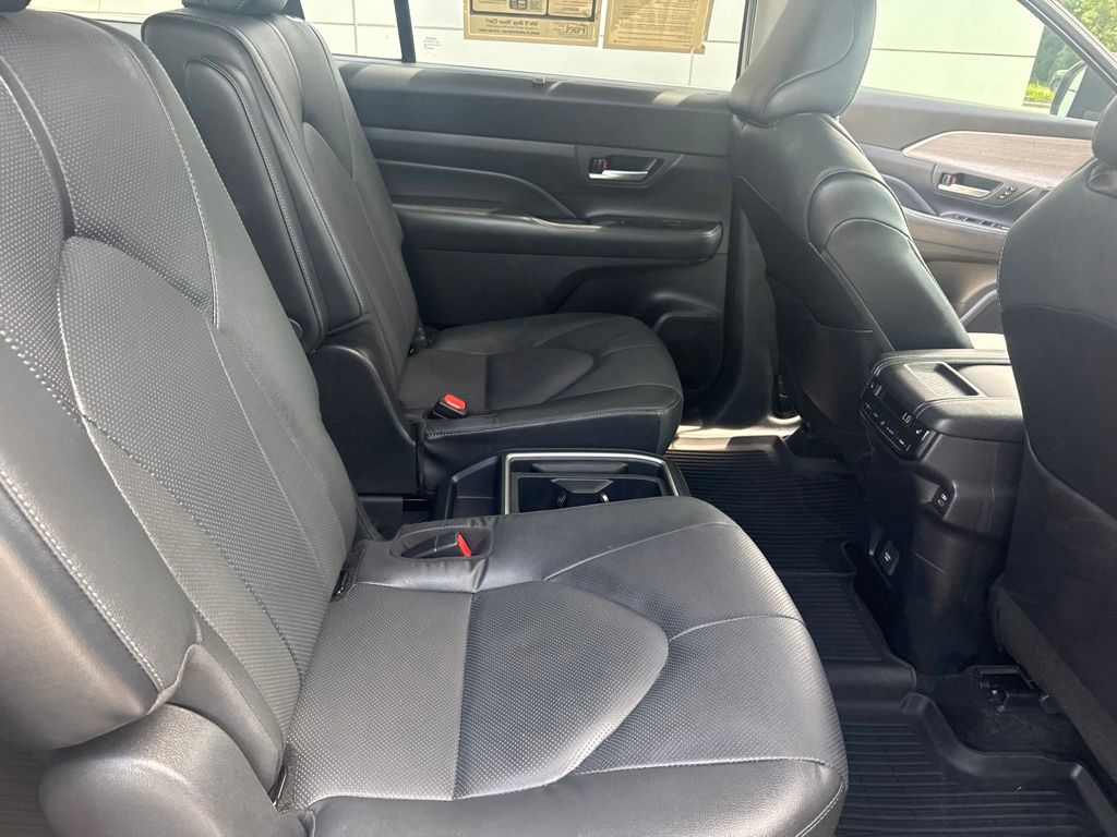 2024 Toyota Grand Highlander Limited