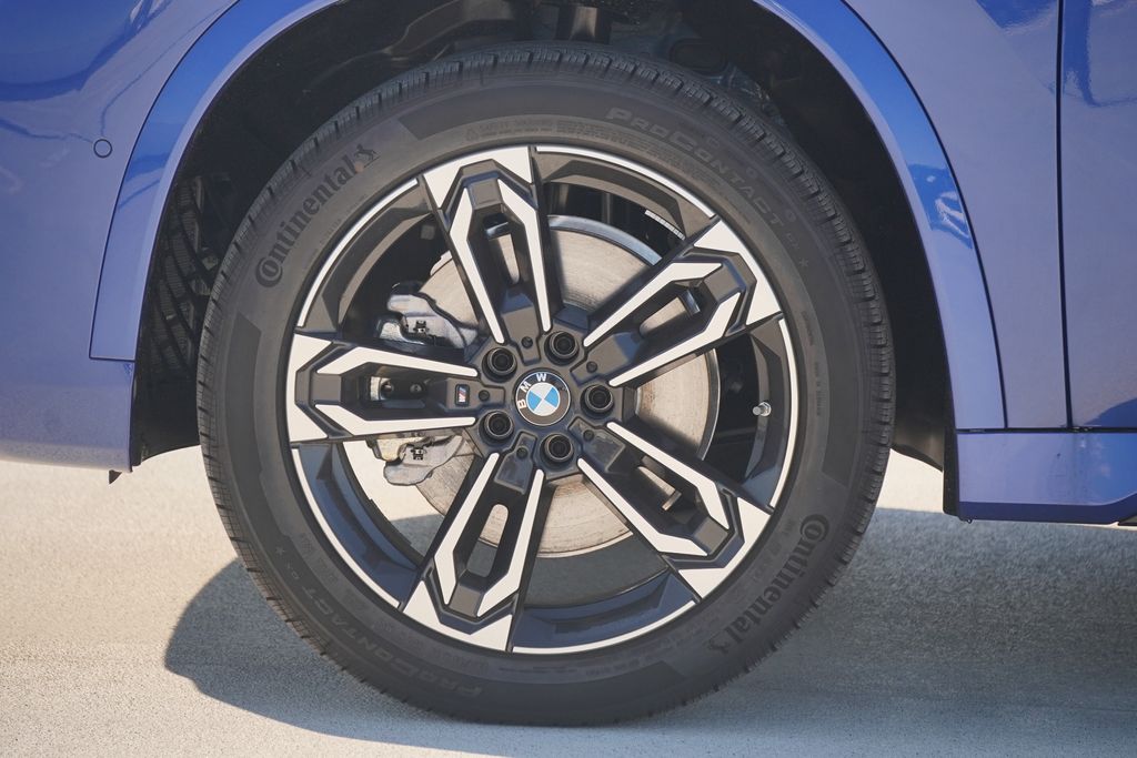 Thumbnail: 2026 BMW X1 - 5