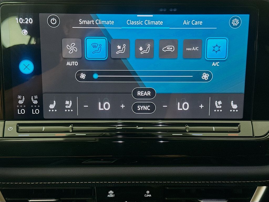 Used Car 2024 Volkswagen Atlas  2.0t Se W/technology For Sale Under $35,000 In Austin, Texas