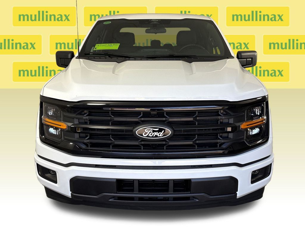 New 2026 White Ford XLT image 16