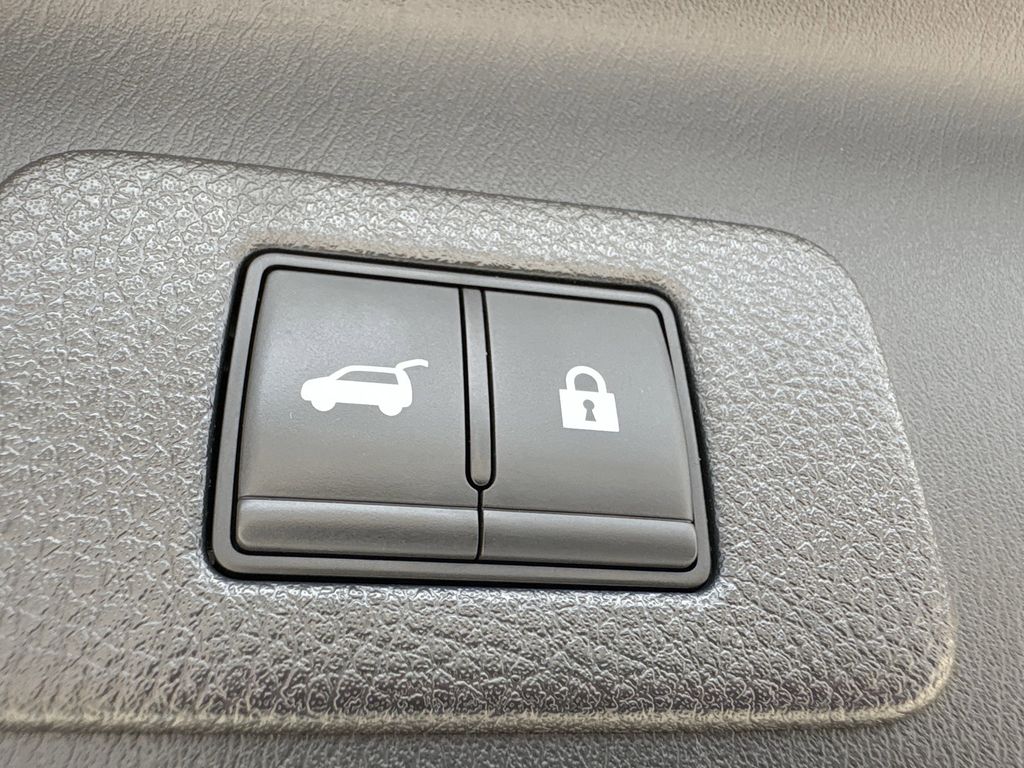 2023 Nissan Armada Platinum White at Central Houston Nissan