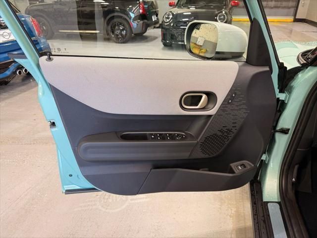 Thumbnail: 2026 MINI Cooper - 9