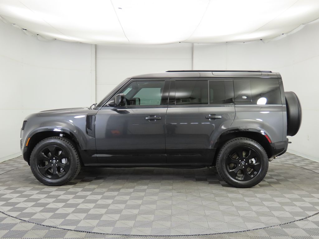 Thumbnail: 2024 Land Rover Defender - 8