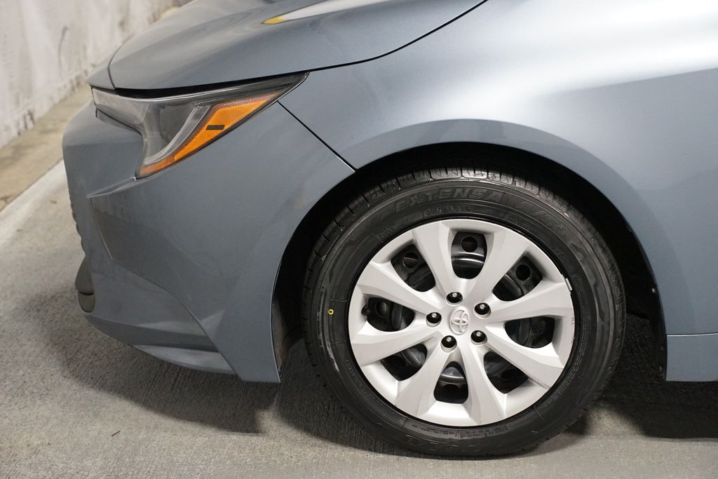Thumbnail: 2024 Toyota Corolla - 5