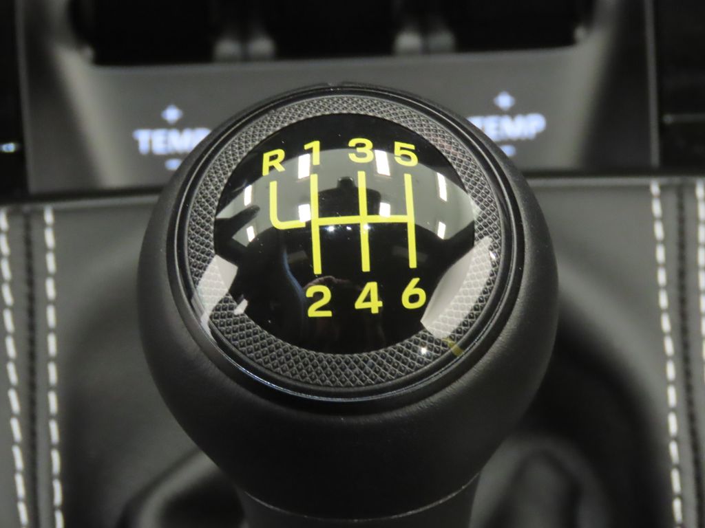 Thumbnail: 2026 Porsche 911 - 28