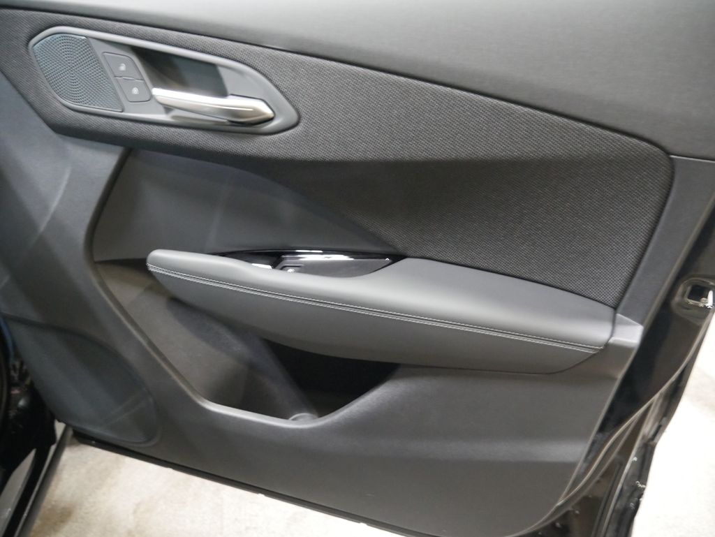 Thumbnail: 2026 Audi Q3 - 26