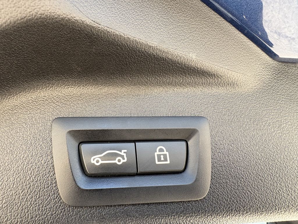 2020 BMW X5 sDrive40i Blue at Ultimate Motorsports