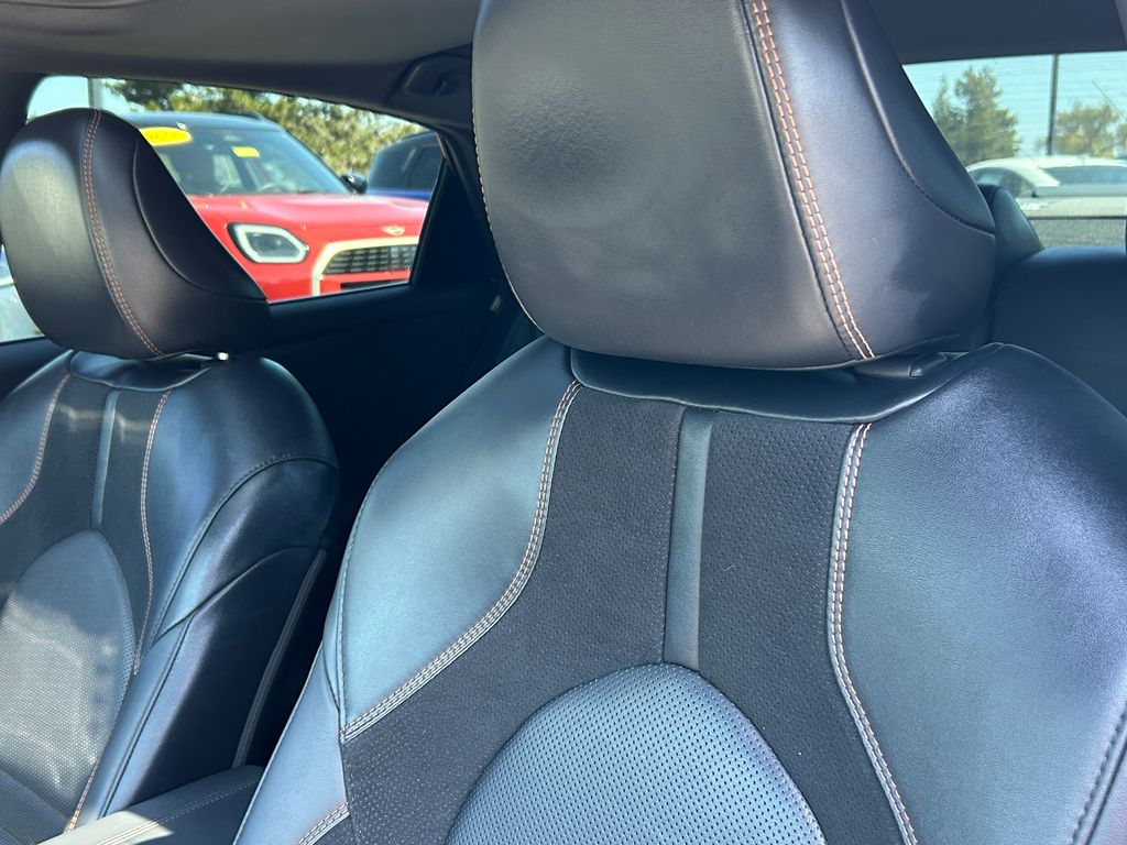 Thumbnail: 2019 Toyota Avalon - 14