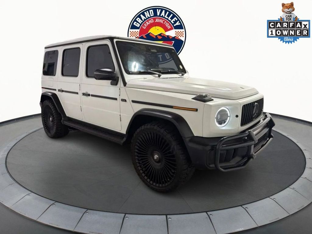 White 2025 Mercedes-Benz G-Class AMG G 63 4MATIC SUV / Crossover All-Wheel Drive 9-Speed Automatic
