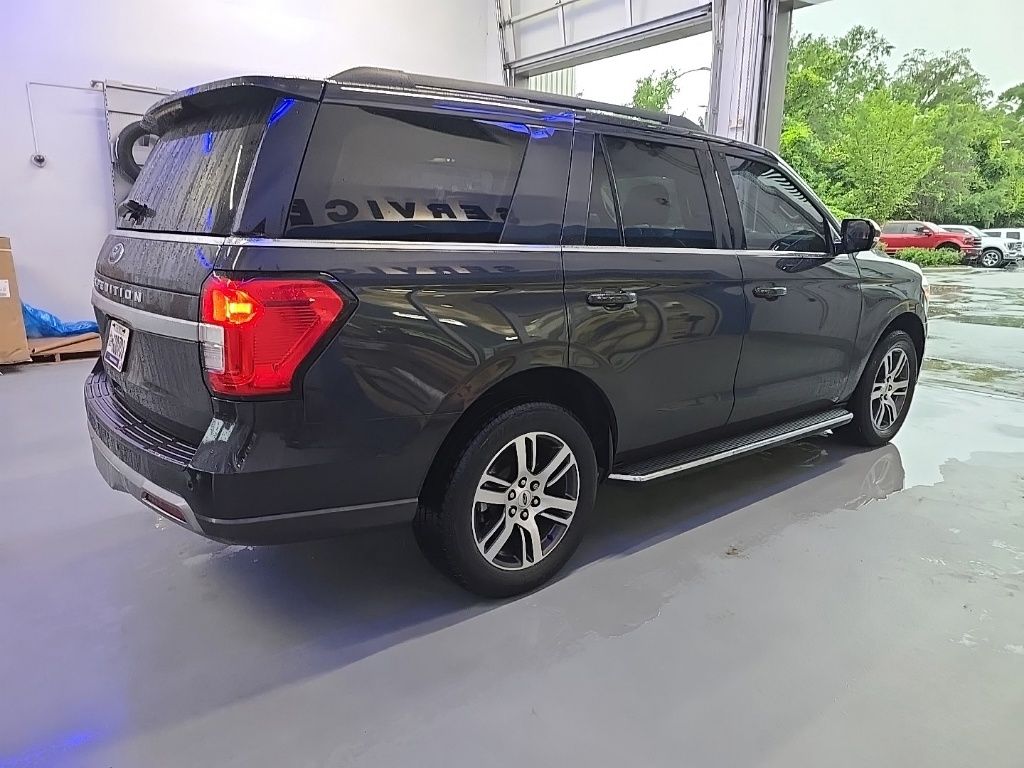 2022 Ford Expedition XLT