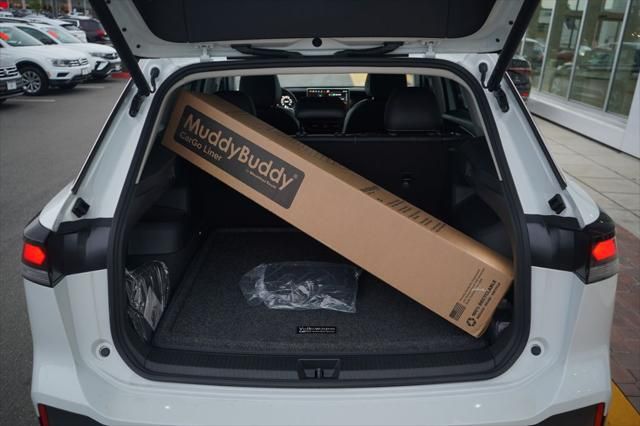 Thumbnail: 2025 Volkswagen Tiguan - 11