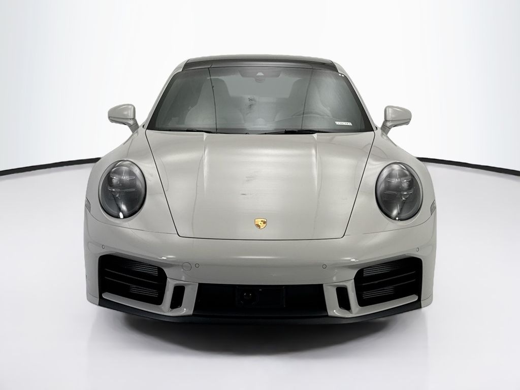 Thumbnail: 2026 Porsche 911 - 10
