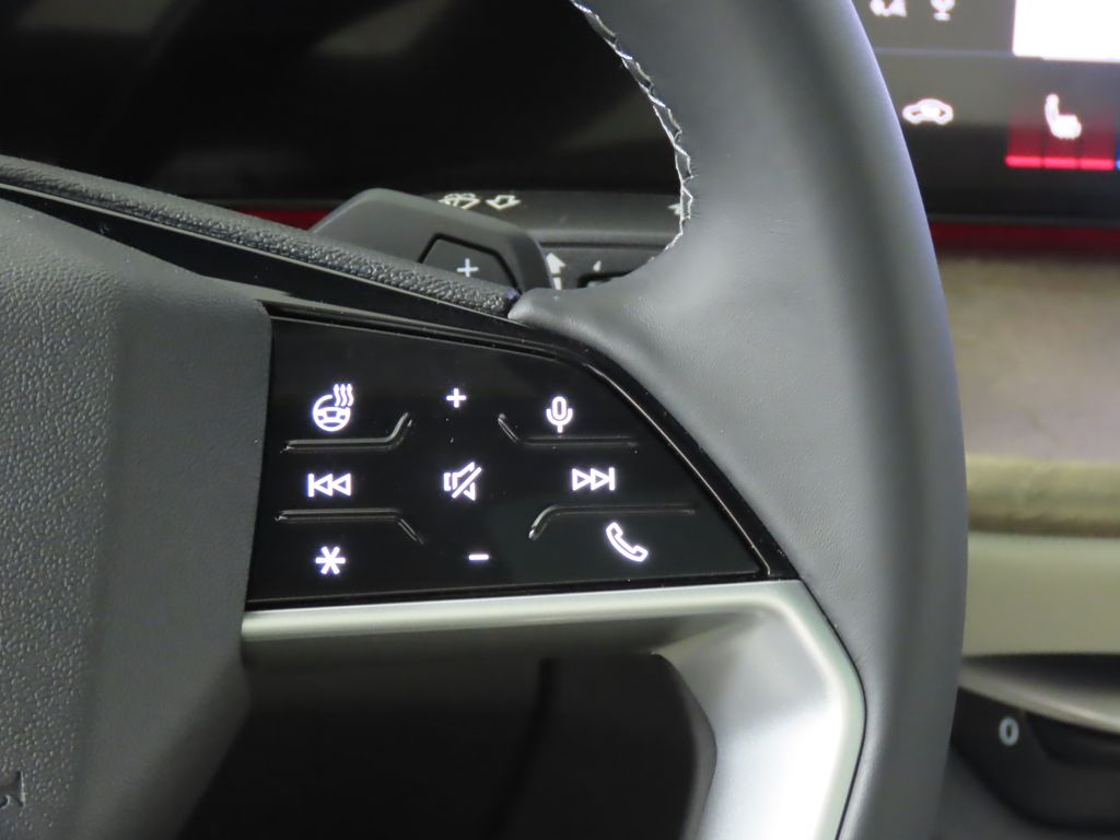 Thumbnail: 2025 Audi Q5 - 17