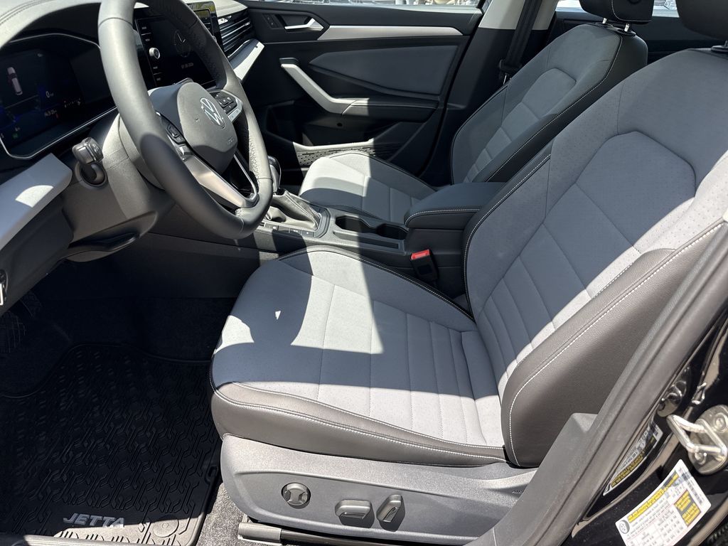 2026 Volkswagen Jetta 1.5T SE Black at DeMontrond Auto Country