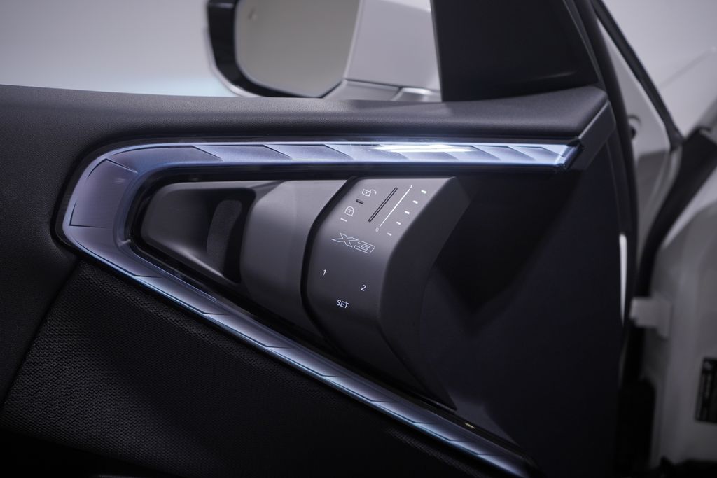 2025 BMW X3 3.0i 11