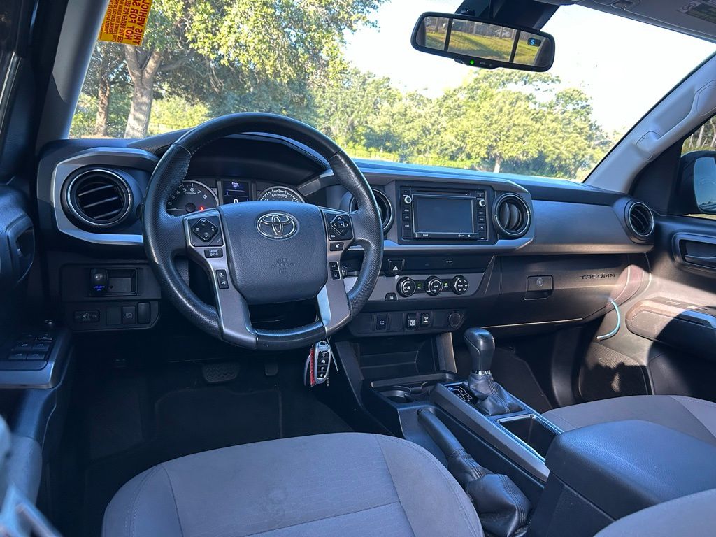 2019 Toyota Tacoma SR5 11