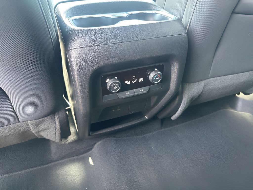 Used Car 2025 Chevrolet Traverse  Lt For Sale Under $40,000 In Austin, Texas