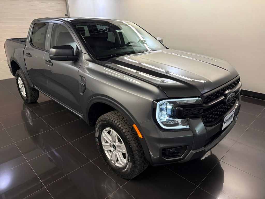 Carbonized Gray Metallic 2026 Ford Ranger Pickup Truck Four-Wheel Drive Automatic