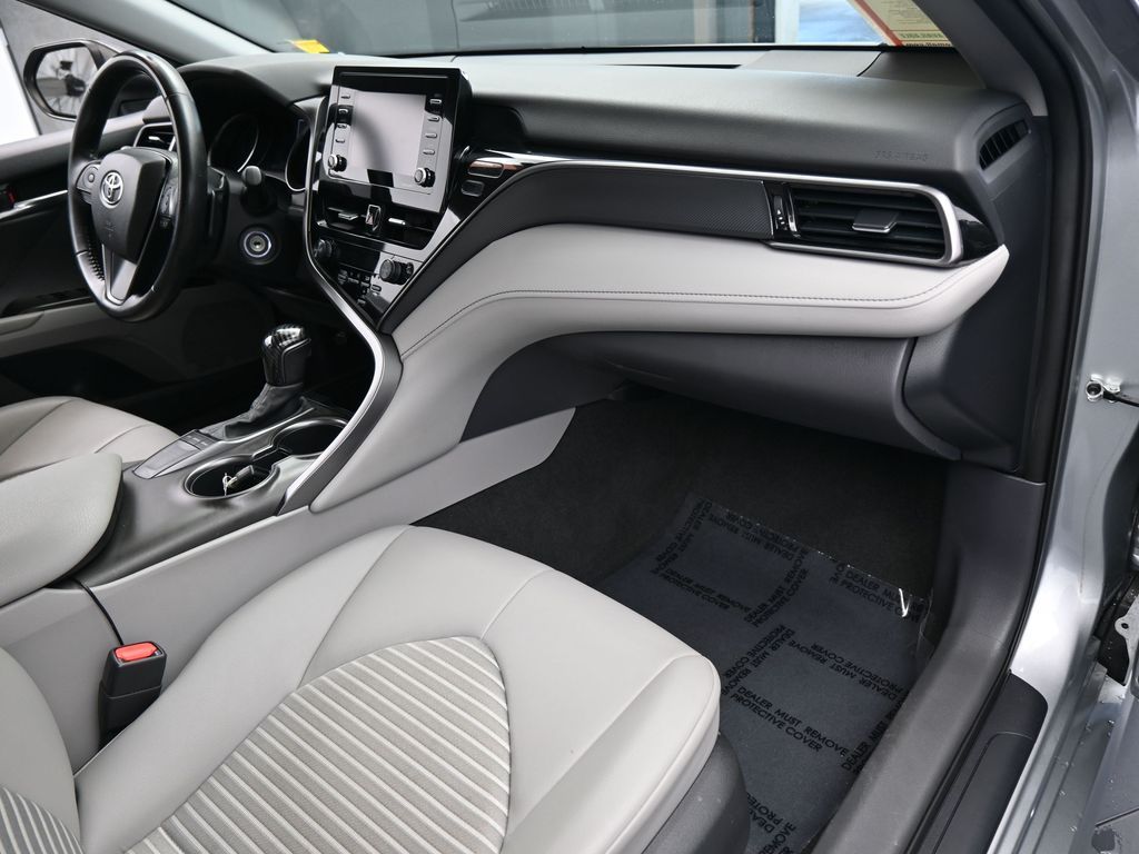 Used 2022 Silver Toyota SE image 43