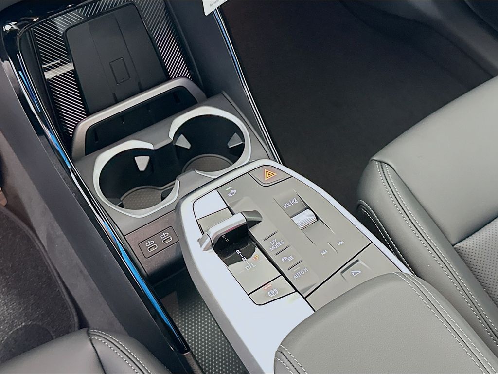 Thumbnail: 2026 BMW X1 - 15