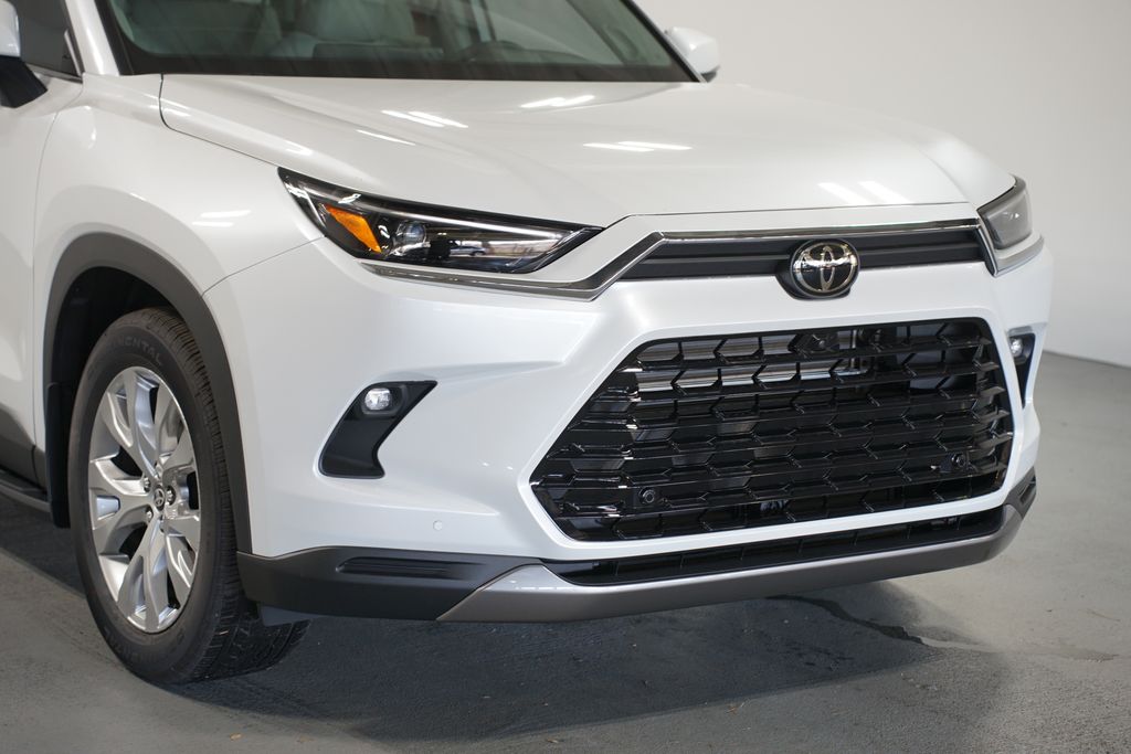 Thumbnail: 2026 Toyota Grand Highlander - 4