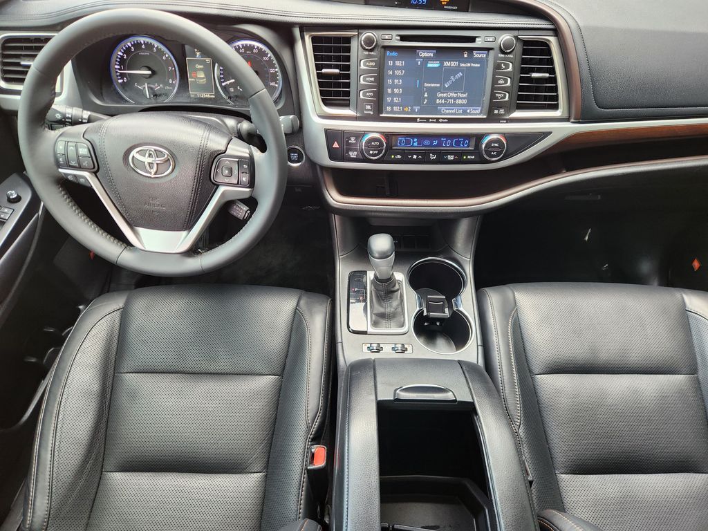 2016 Toyota Highlander Limited Black at Autostrade