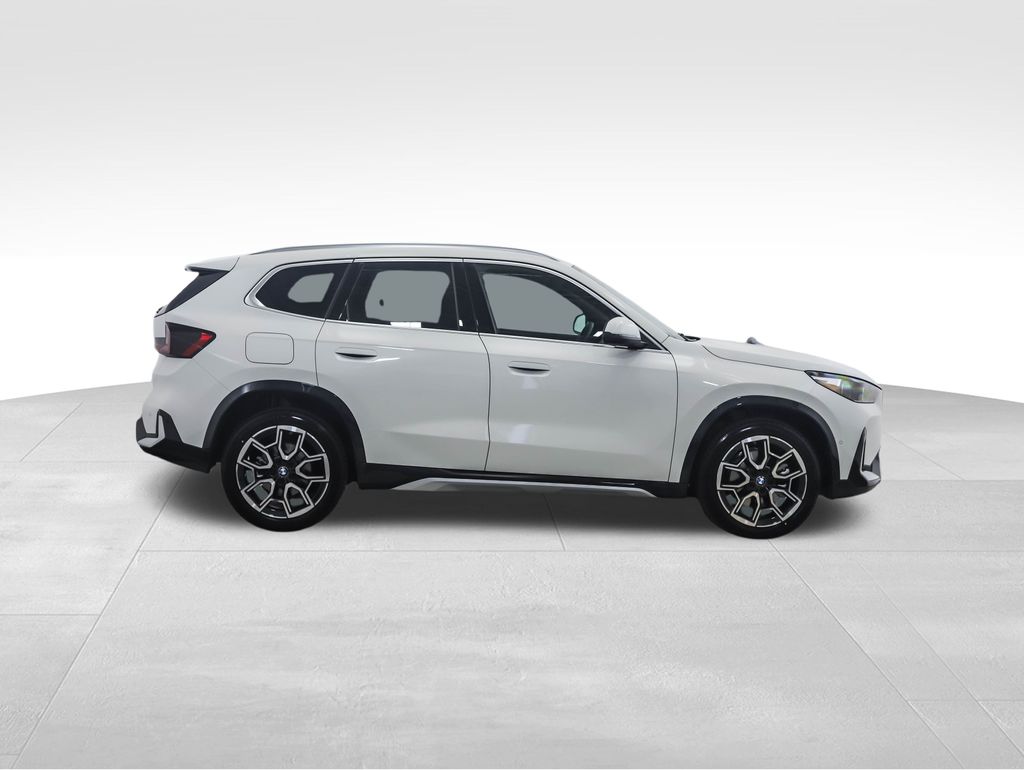 Thumbnail: 2026 BMW X1 - 7
