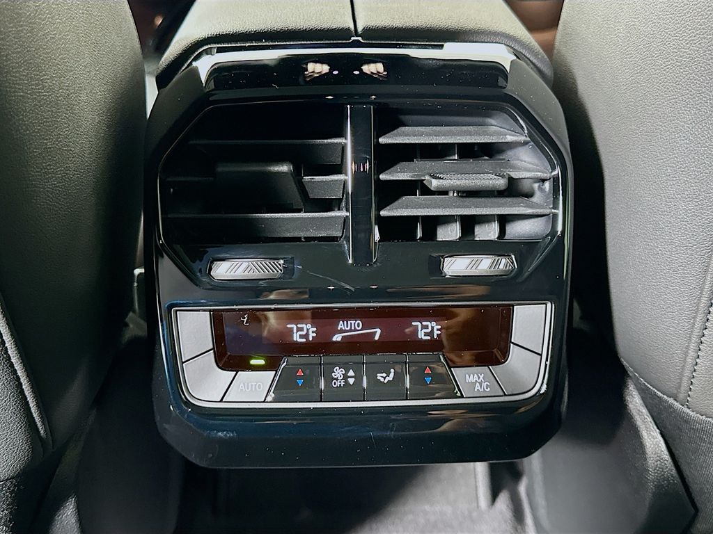 Thumbnail: 2024 BMW iX - 25