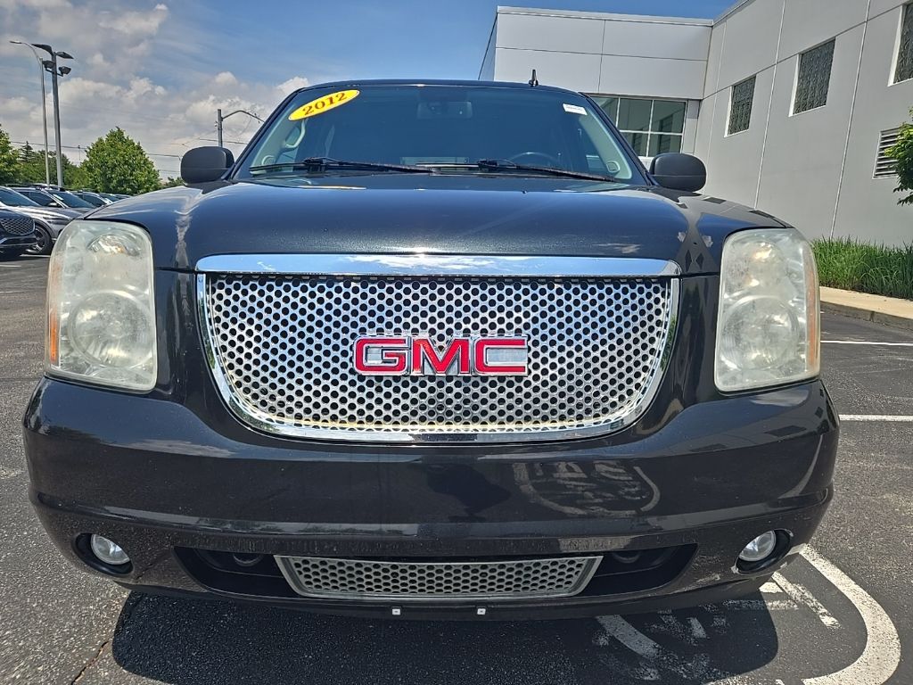 Thumbnail: 2012 GMC Yukon - 3