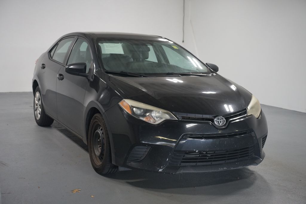 Thumbnail: 2015 Toyota Corolla - 3