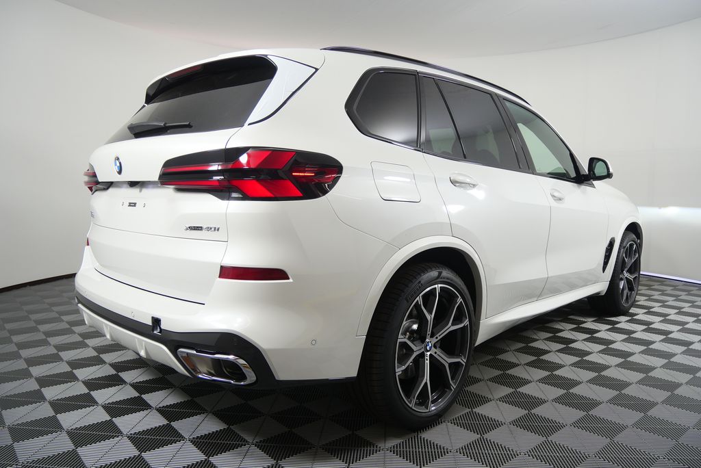 Thumbnail: 2026 BMW X5 - 3