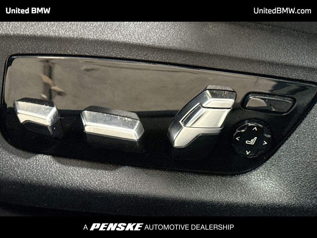 Thumbnail: 2021 BMW 5 Series - 4