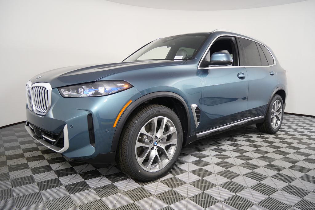 Thumbnail: 2026 BMW X5 - 7