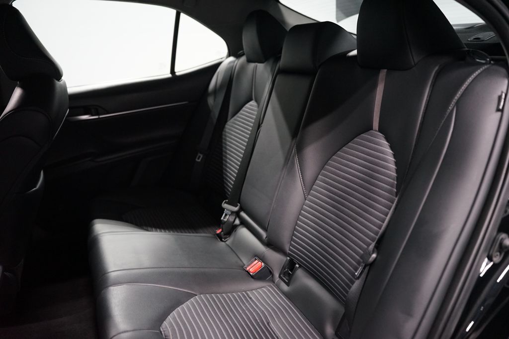 Thumbnail: 2024 Toyota Camry - 16