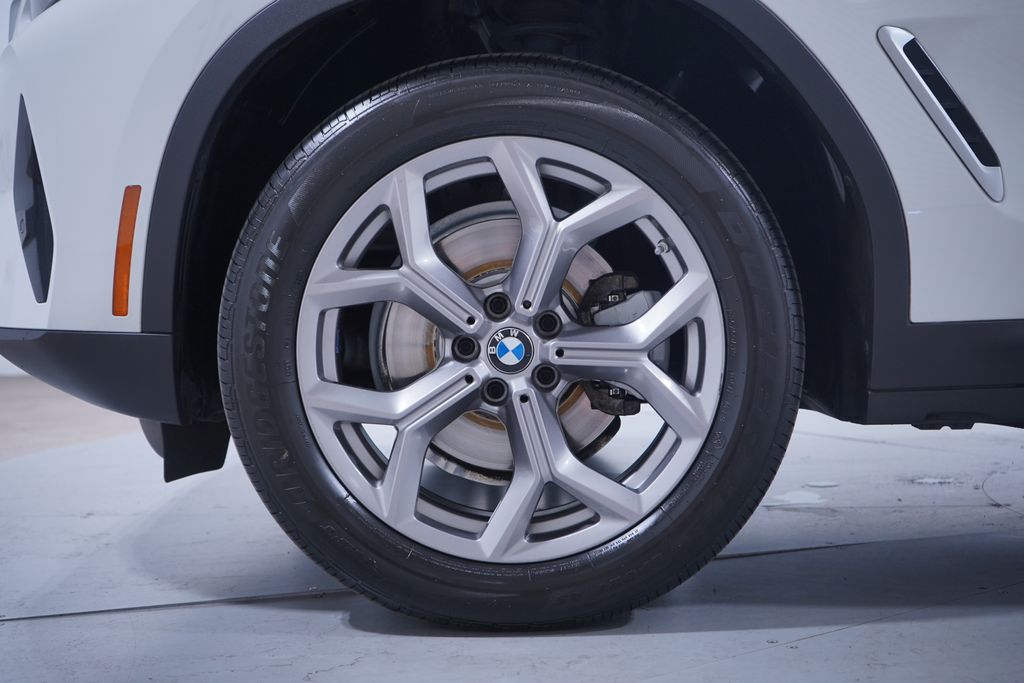 Thumbnail: 2023 BMW X3 - 2