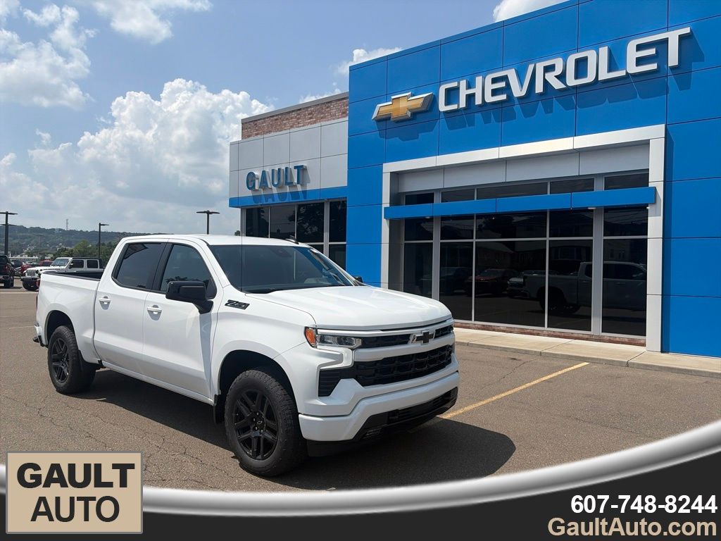 Summit White 2026 Chevrolet Silverado 1500 Pickup Truck Four-Wheel Drive Automatic