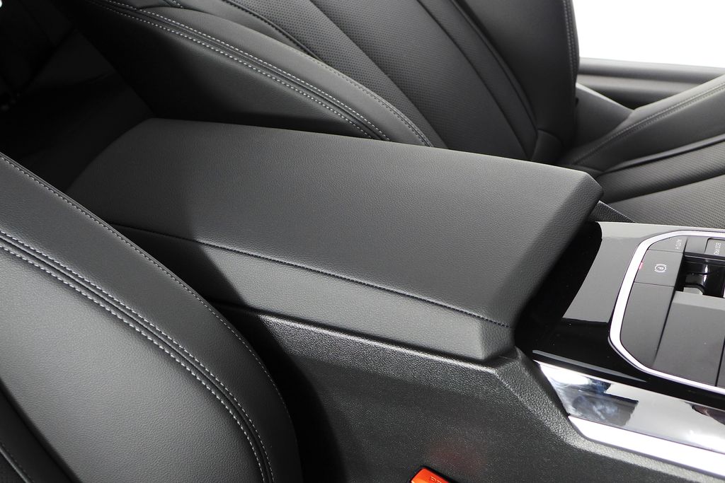 Thumbnail: 2024 BMW 2 Series - 17