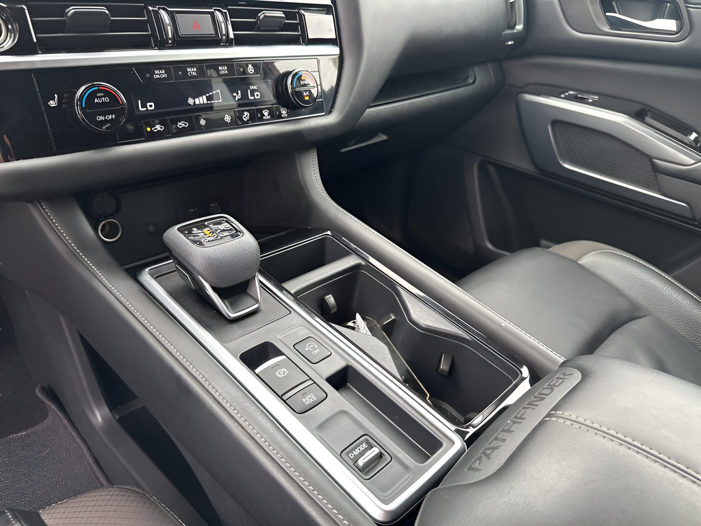 Used Car 2024 Nissan Pathfinder  Sl For Sale Under $35,000 In Austin, Texas