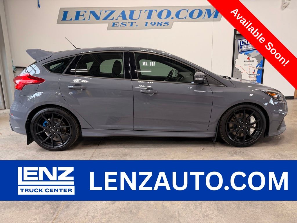 Stealth Gray 2017 Ford Focus RS Hatchback Hatchback All-Wheel Drive 6-Speed Manual