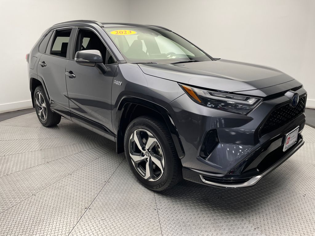 2023 Toyota RAV4 Prime SE 3