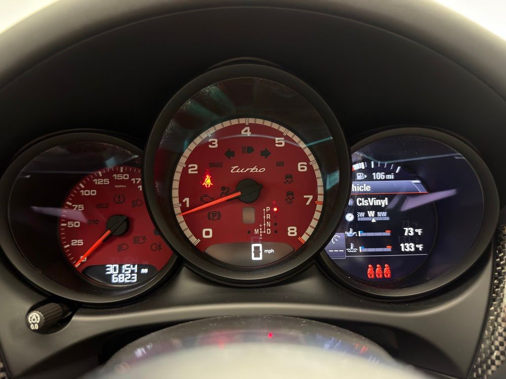 Thumbnail: 2021 Porsche Macan - 15