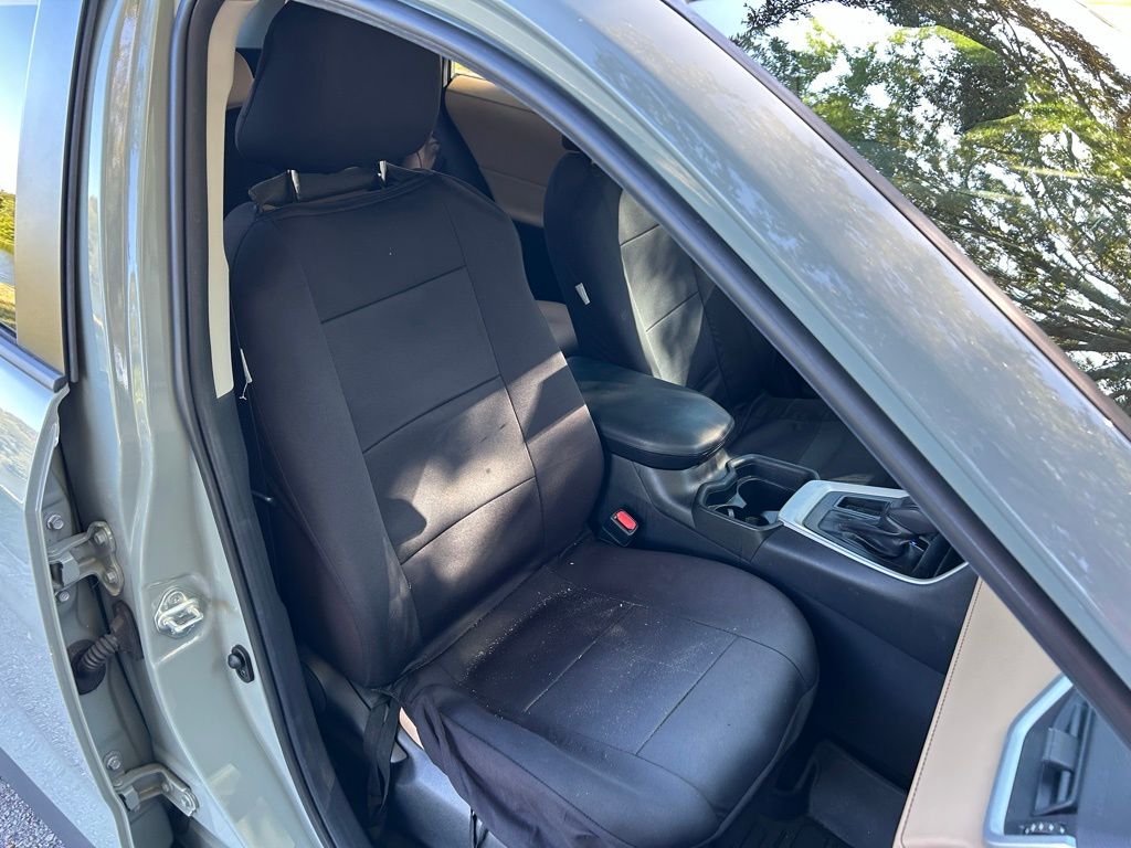 Thumbnail: 2019 Toyota RAV4 - 15
