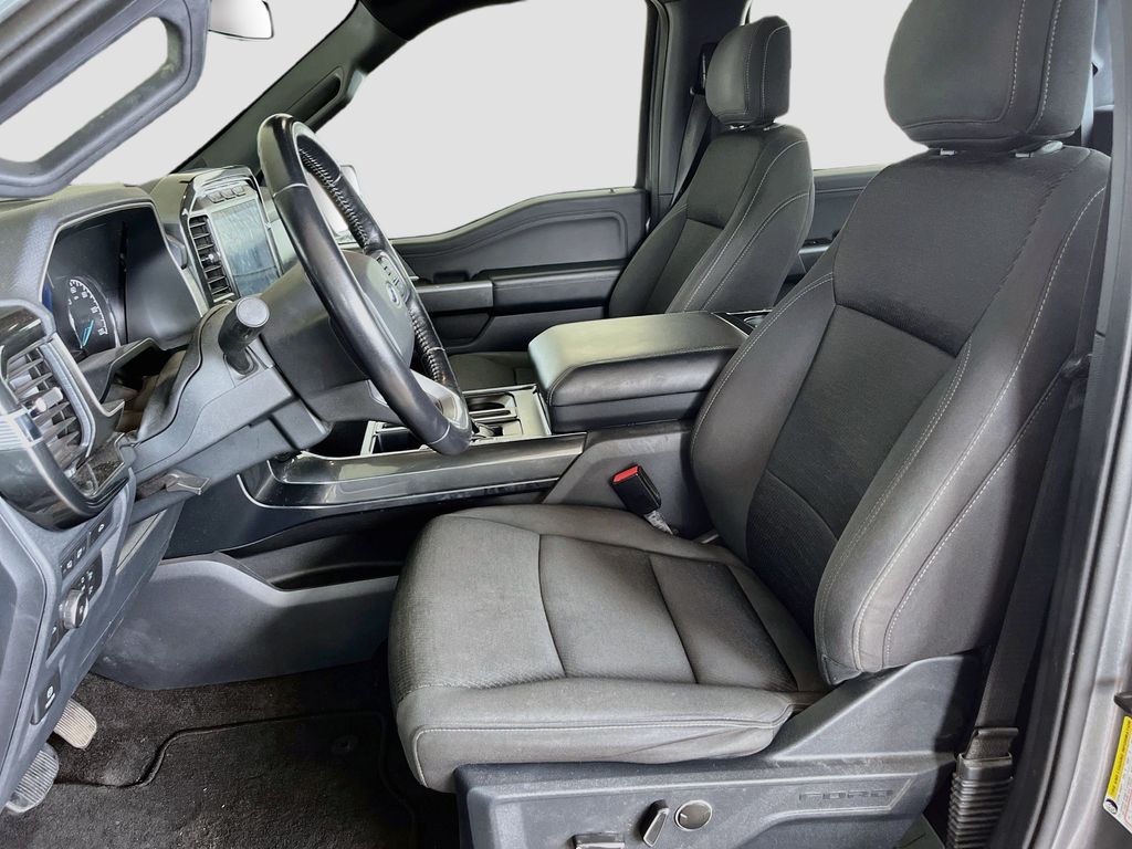 Used 2021 Gray Ford XLT image 21