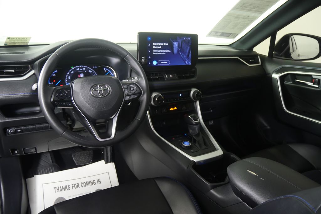 Thumbnail: 2023 Toyota RAV4 - 18