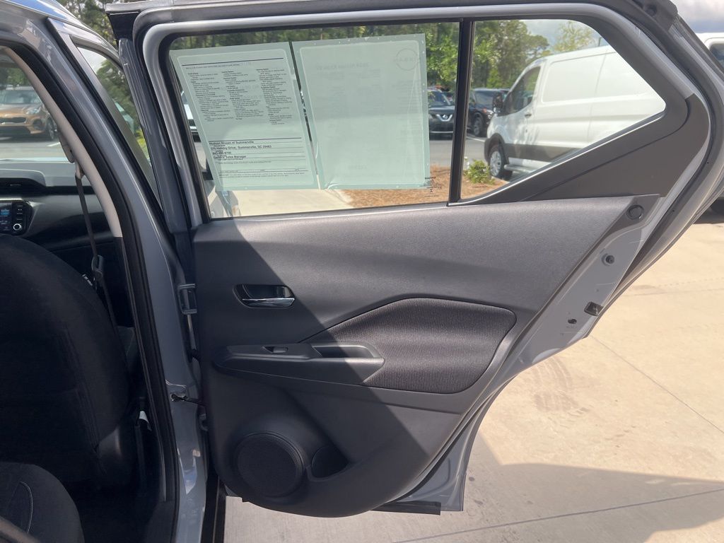 2024 Boulder Gray Pearl Nissan Kicks SV FWD SUV