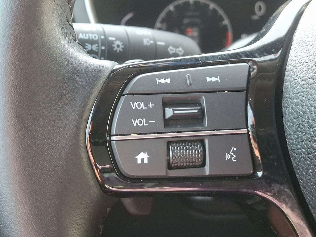 Thumbnail: 2024 Honda Pilot - 21