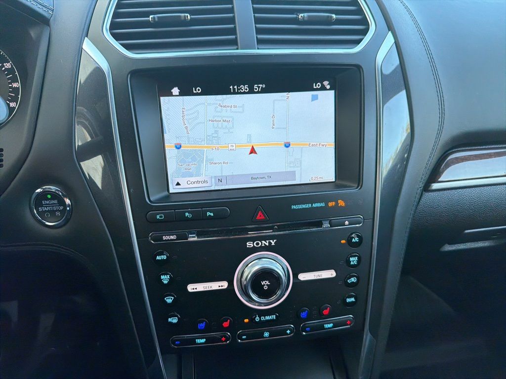 2018 Ford Explorer Platinum Red at Autostrade